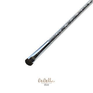 Bebella OVAL SHADER BLING BRUSH - D510 - BEAUTY CREATIONS